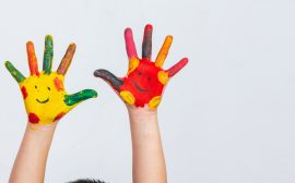 Apprendre en s’amusant : exercices de maternelle pour développer la motricité fine